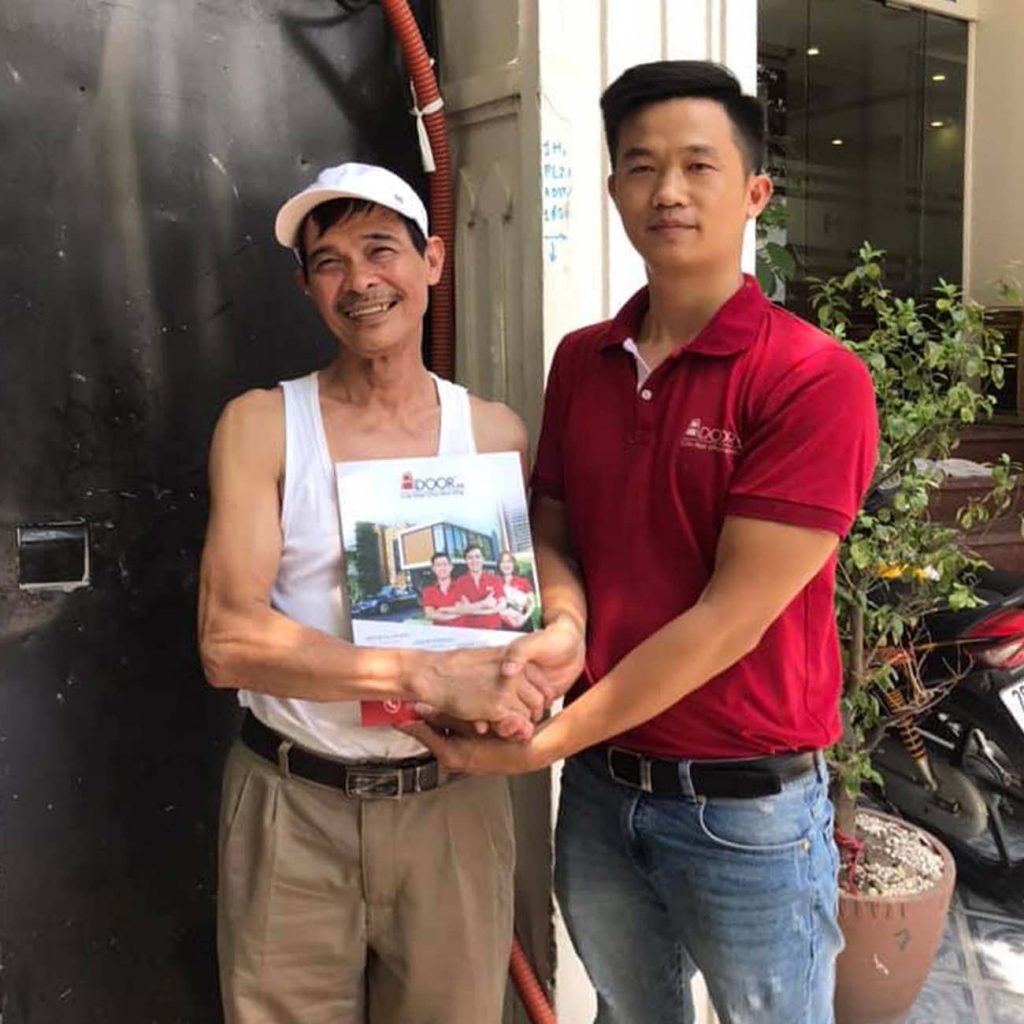 câu chuyện Bằng Adoor