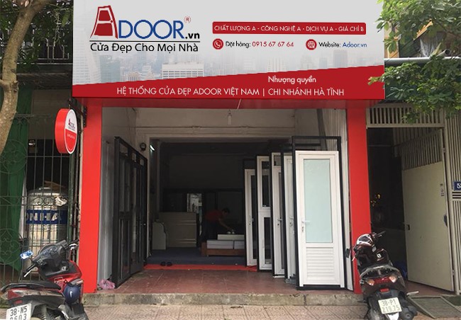 Showroom cửa kính cường lực Adoor tại Đà Nẵng