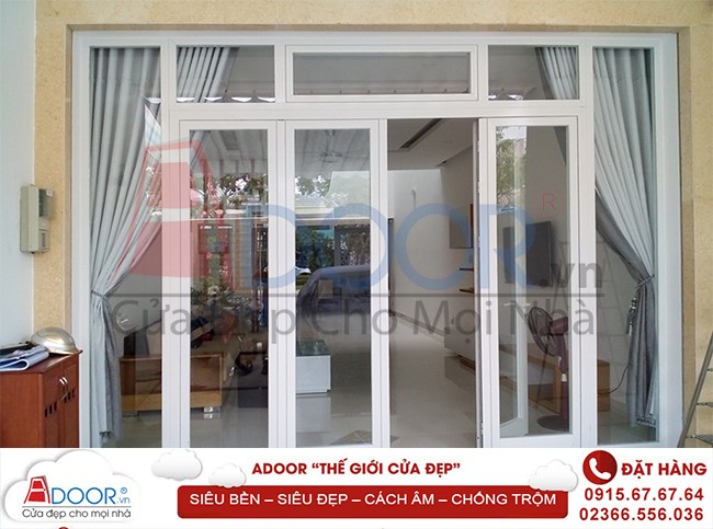 Mẫu cửa nhựa 4 cánh mở quay bắt mắt cho bạn