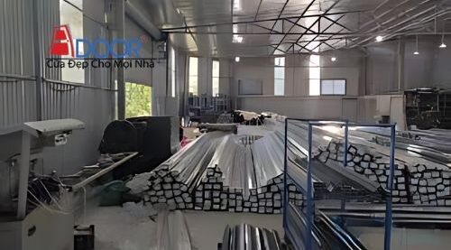 Nhà xưởng rộng hơn 2000m2 tại Adoor