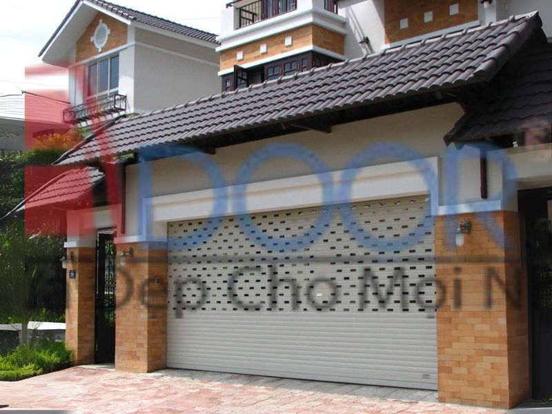 Mẫu 3 Cửa cuốn khe thoáng tại Adoor