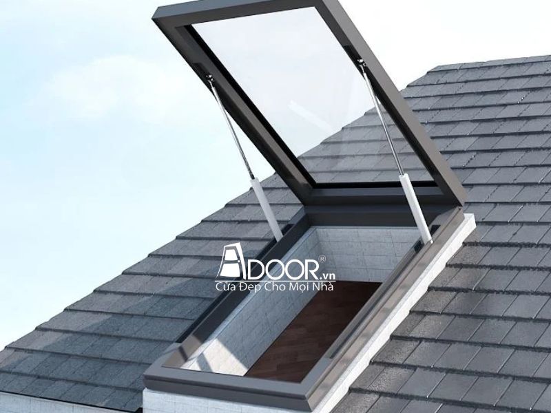 Mẫu giếng trời tự động mở lật Adoor